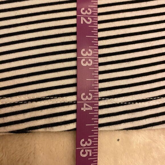 Old Navy Black and White Short Sleeve T-Shirt Dress Sz L - Picture 11 of 11